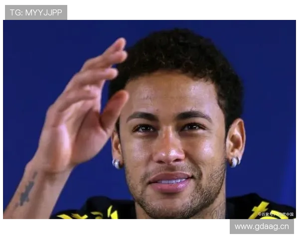 内马尔关键转会决策回顾：离开巴萨是否改变历史轨迹