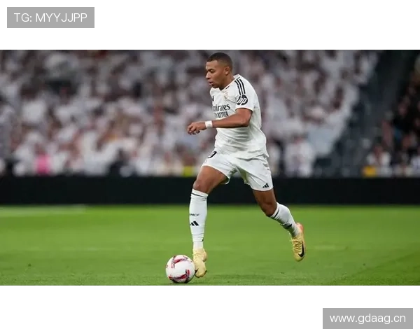 皇马：安切洛蒂帅位出现变数，是否影响球队赛季稳定性面临考验