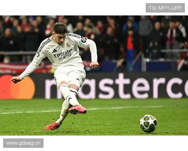 巴尔韦德是否依赖皇马体系：战术角色与自主进攻能力解析